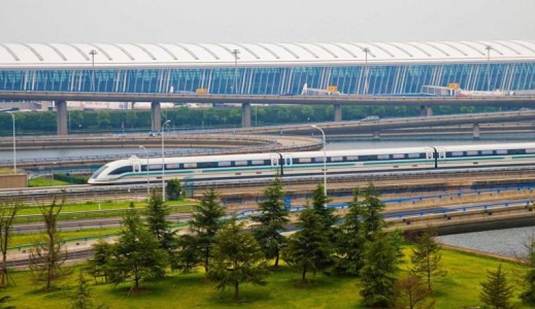 Аэропорт Шанхая Пудун и как добраться до города: поезд, автобус, такси